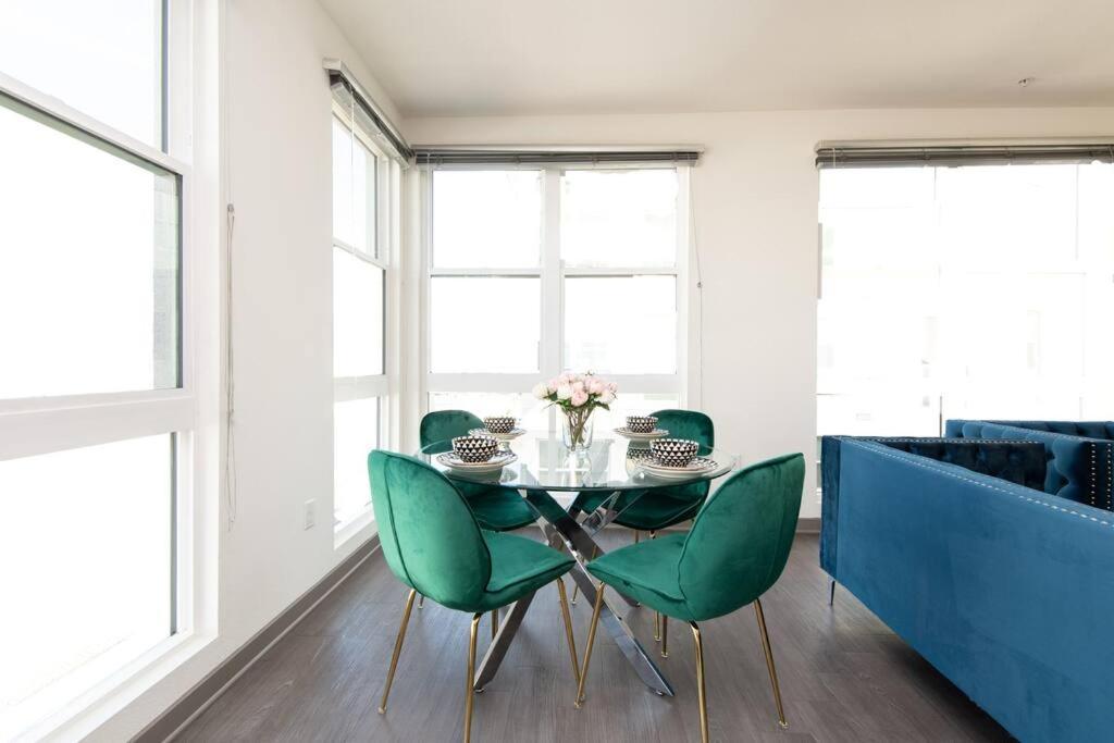 Centrally Located Apartments With Free Parking غلينديل، كاليفورنيا المظهر الخارجي الصورة
