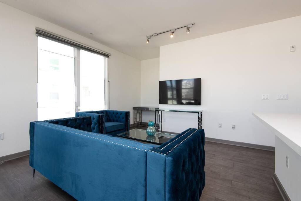 Centrally Located Apartments With Free Parking غلينديل، كاليفورنيا المظهر الخارجي الصورة
